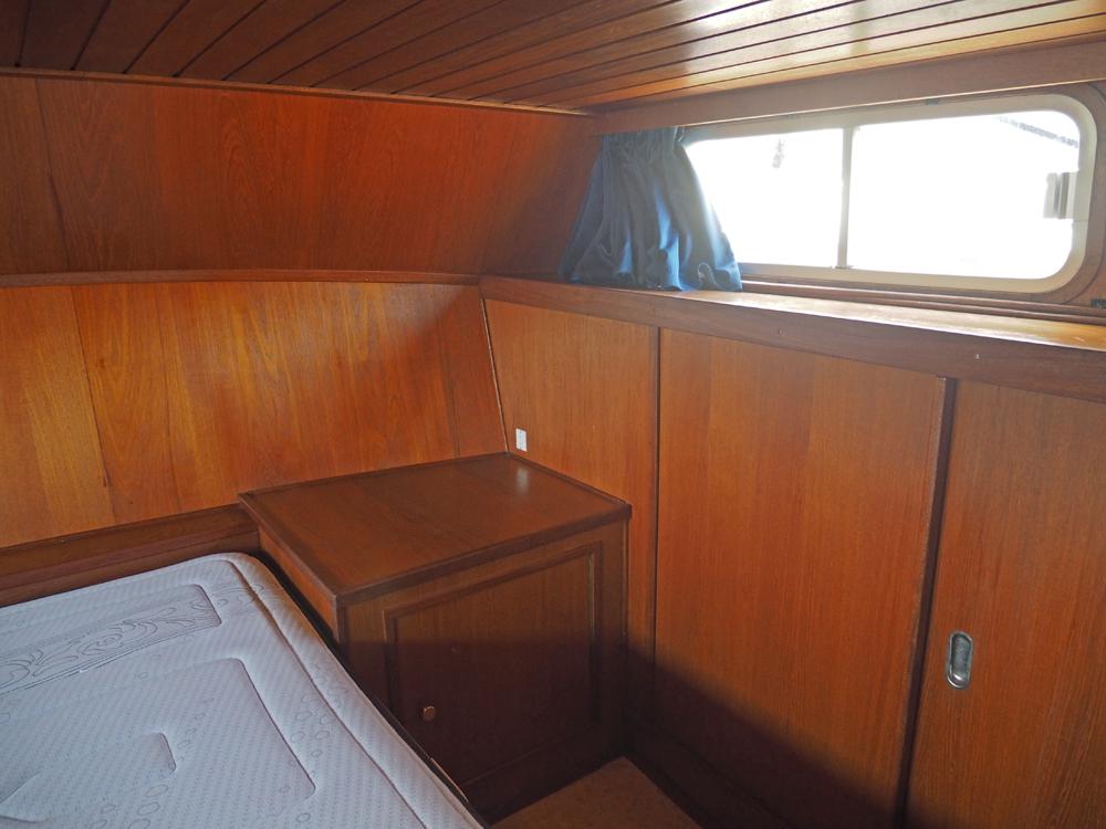 Aft cabin, Accommodation